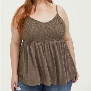 ❤️Torrid Size 6 Taupe knit lace babydoll cami